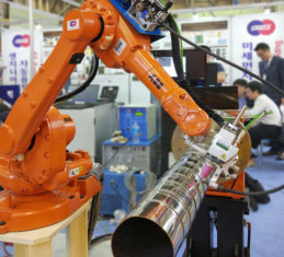 OSL Laser Tracking Sensor on ABB Robot